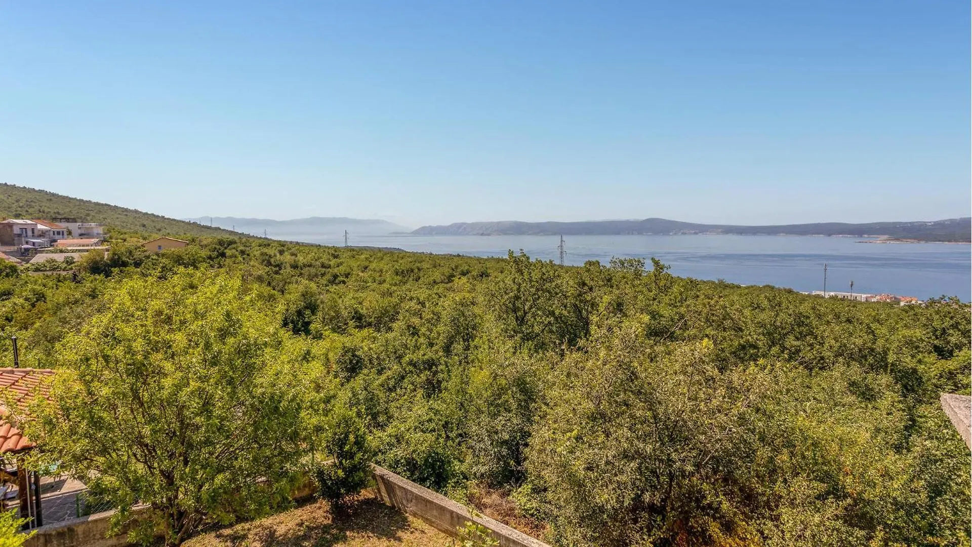 3 Bedroom Cozy Apartment In Crikvenica Croatia