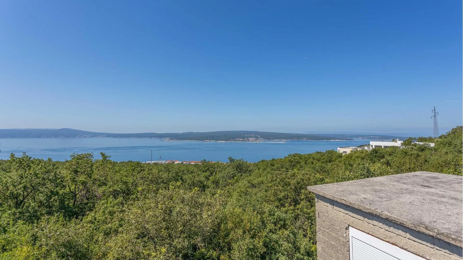 3 Bedroom Cozy Apartment In Crikvenica Croatia