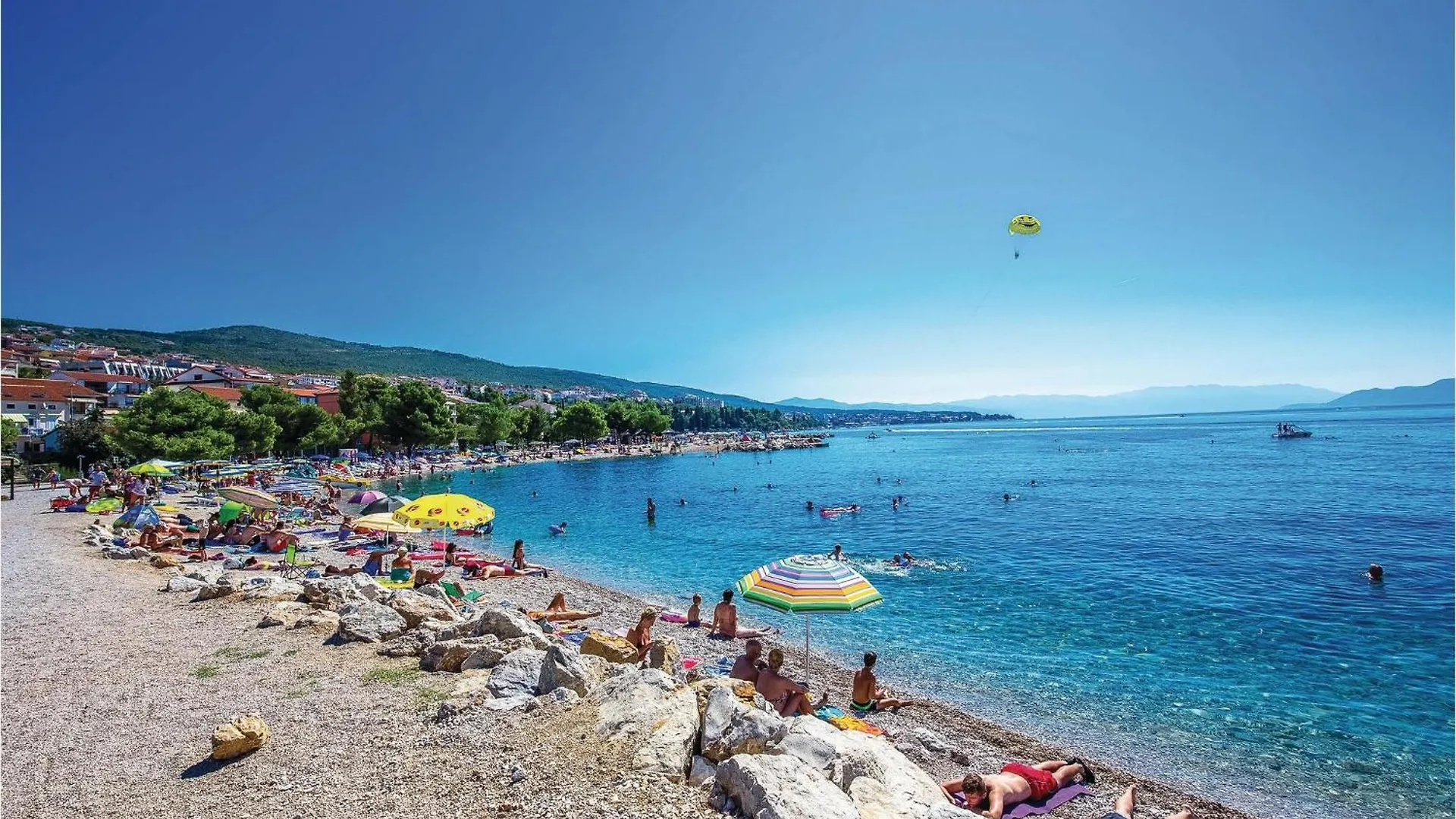 3 Bedroom Cozy Apartment In Crikvenica
